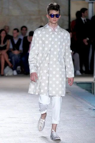 Look 3